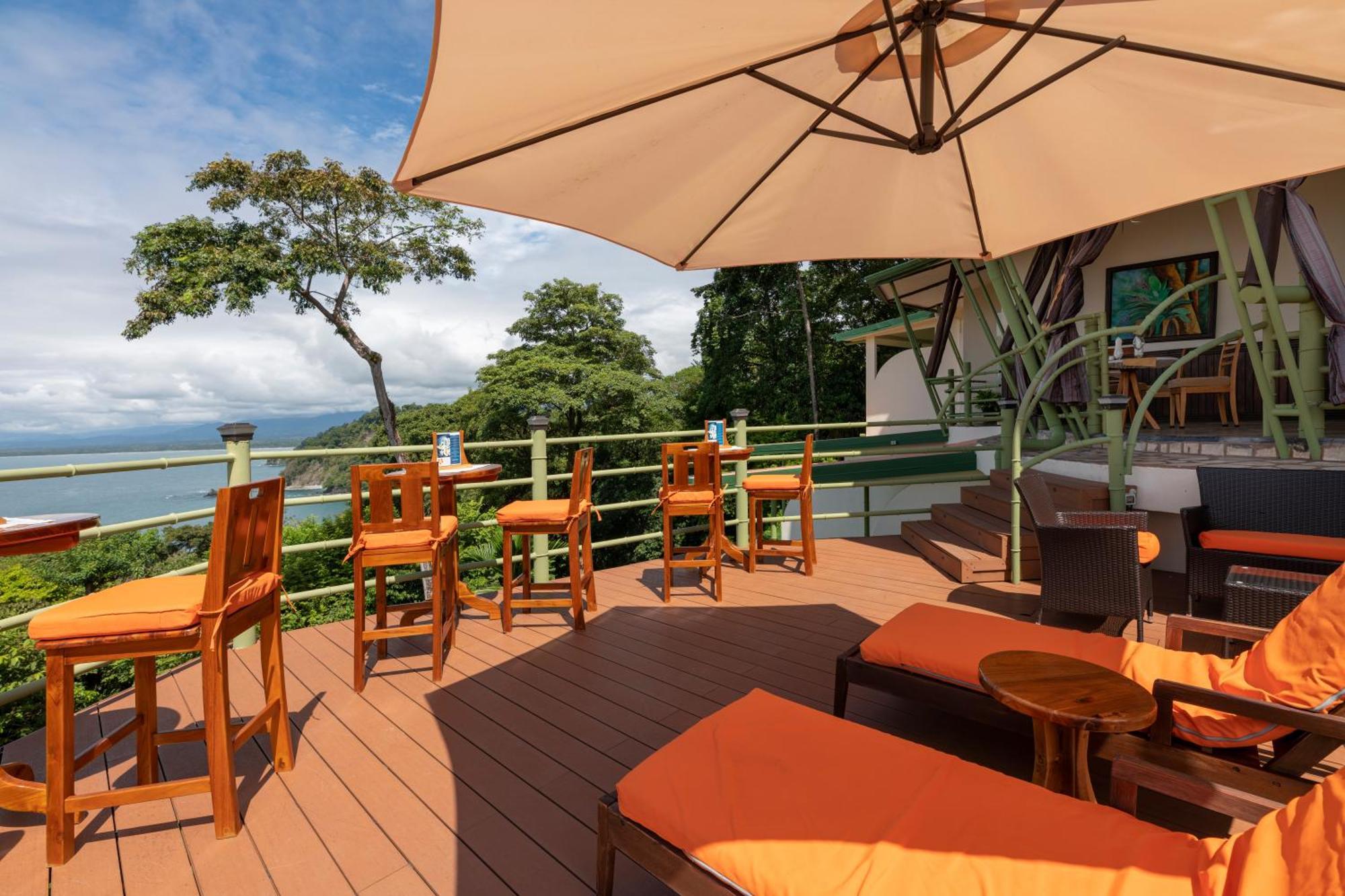 Issimo Suites (Adults Only) Manuel Antonio Εξωτερικό φωτογραφία