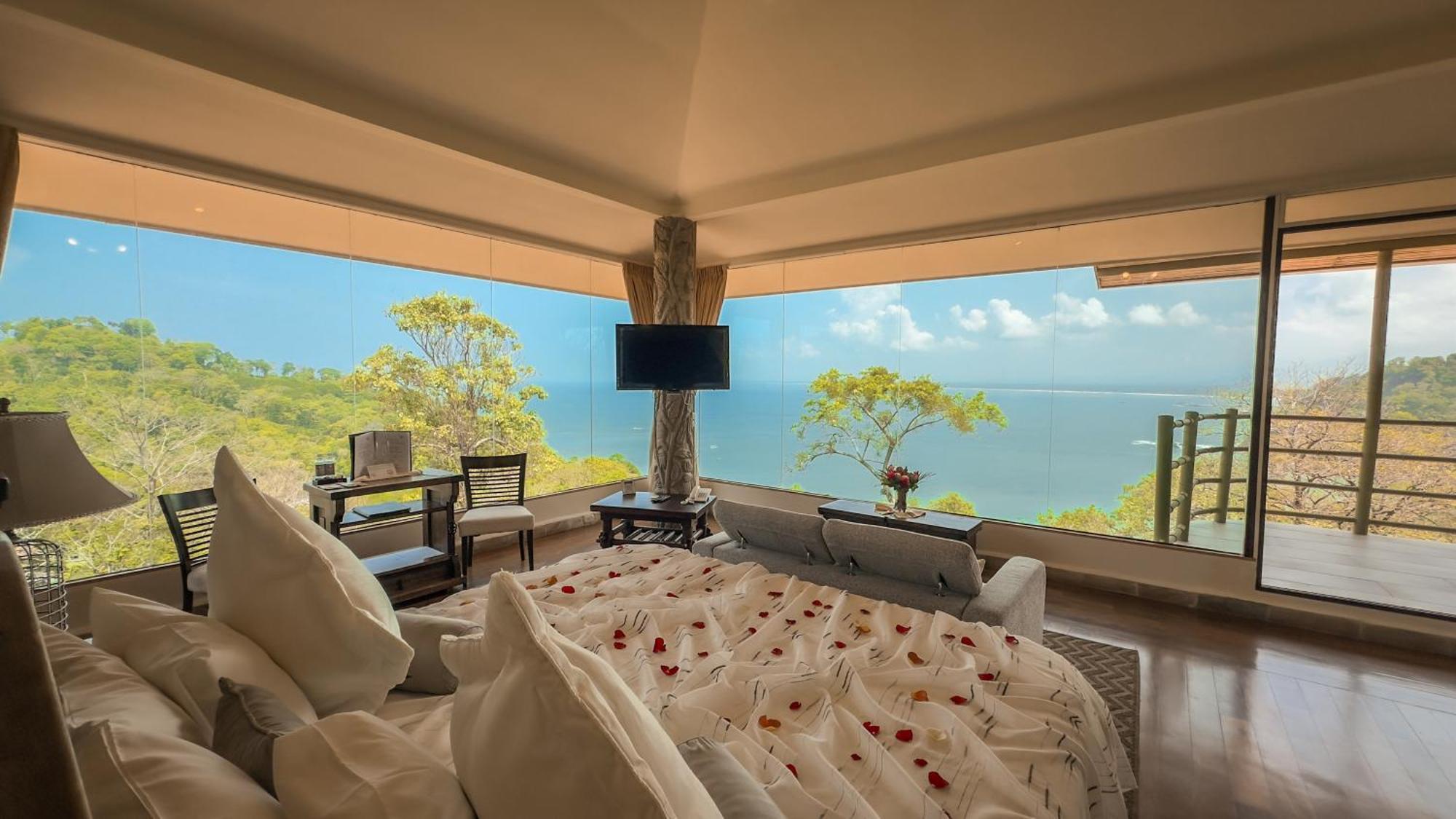 Issimo Suites (Adults Only) Manuel Antonio Εξωτερικό φωτογραφία