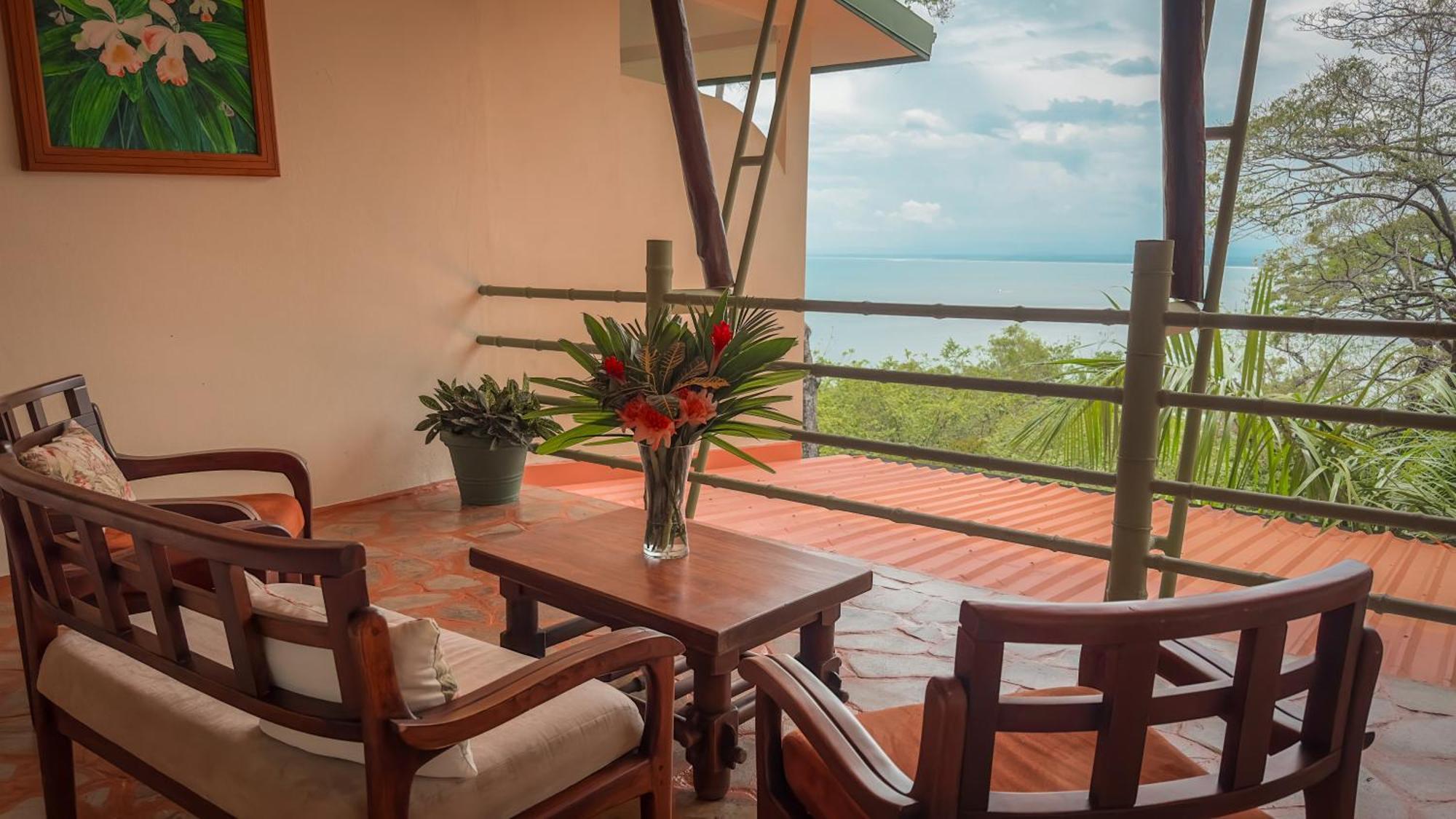 Issimo Suites (Adults Only) Manuel Antonio Εξωτερικό φωτογραφία