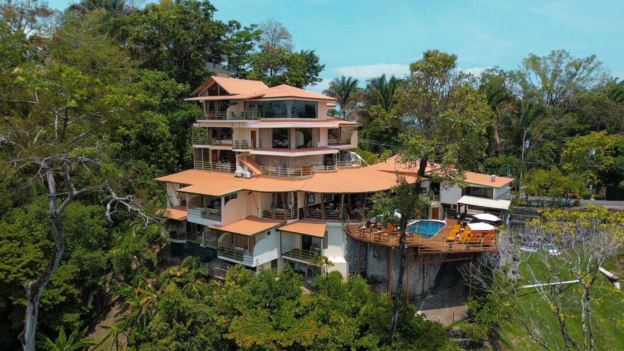 Issimo Suites (Adults Only) Manuel Antonio Εξωτερικό φωτογραφία