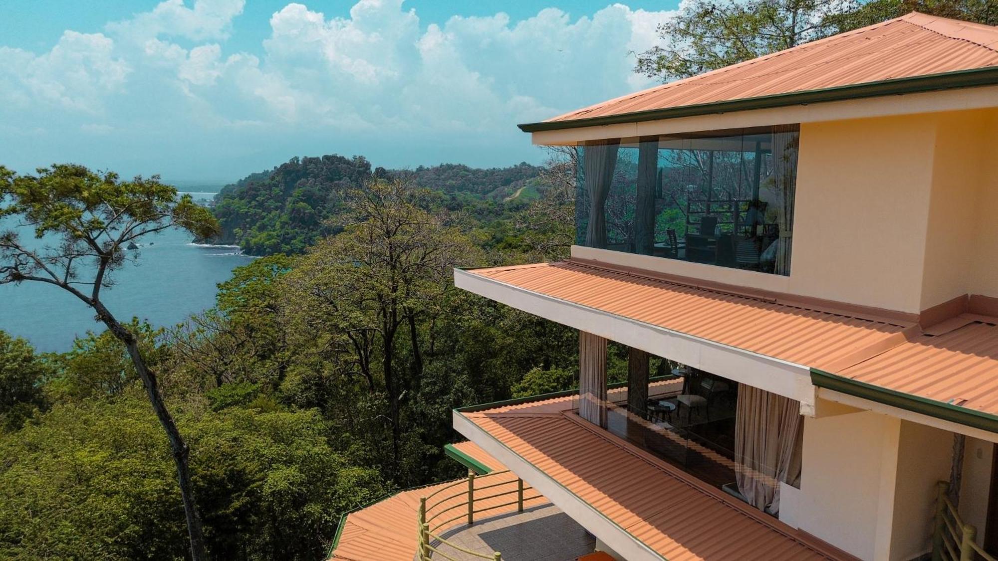 Issimo Suites (Adults Only) Manuel Antonio Εξωτερικό φωτογραφία